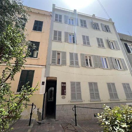 Peaceful 1Br With Shared Terrace At The Nook Apartment Gibraltar Exterior photo