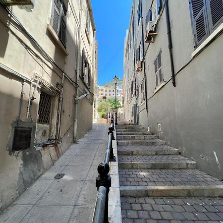 Peaceful 1Br With Shared Terrace At The Nook Apartment Gibraltar Exterior photo